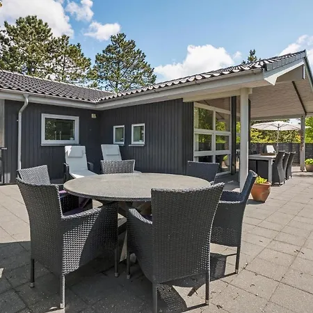Feriehus Beautiful In With Wifi