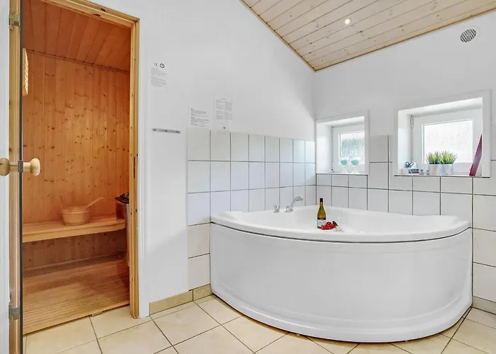 Beautiful In With Wifi Holiday home